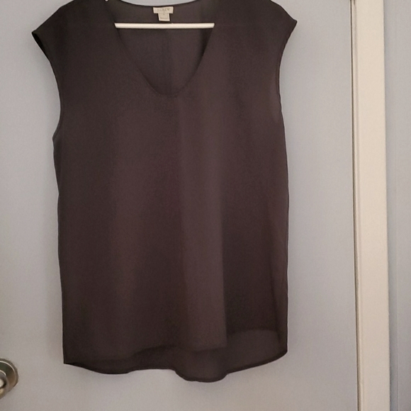 Top - Picture 1 of 1